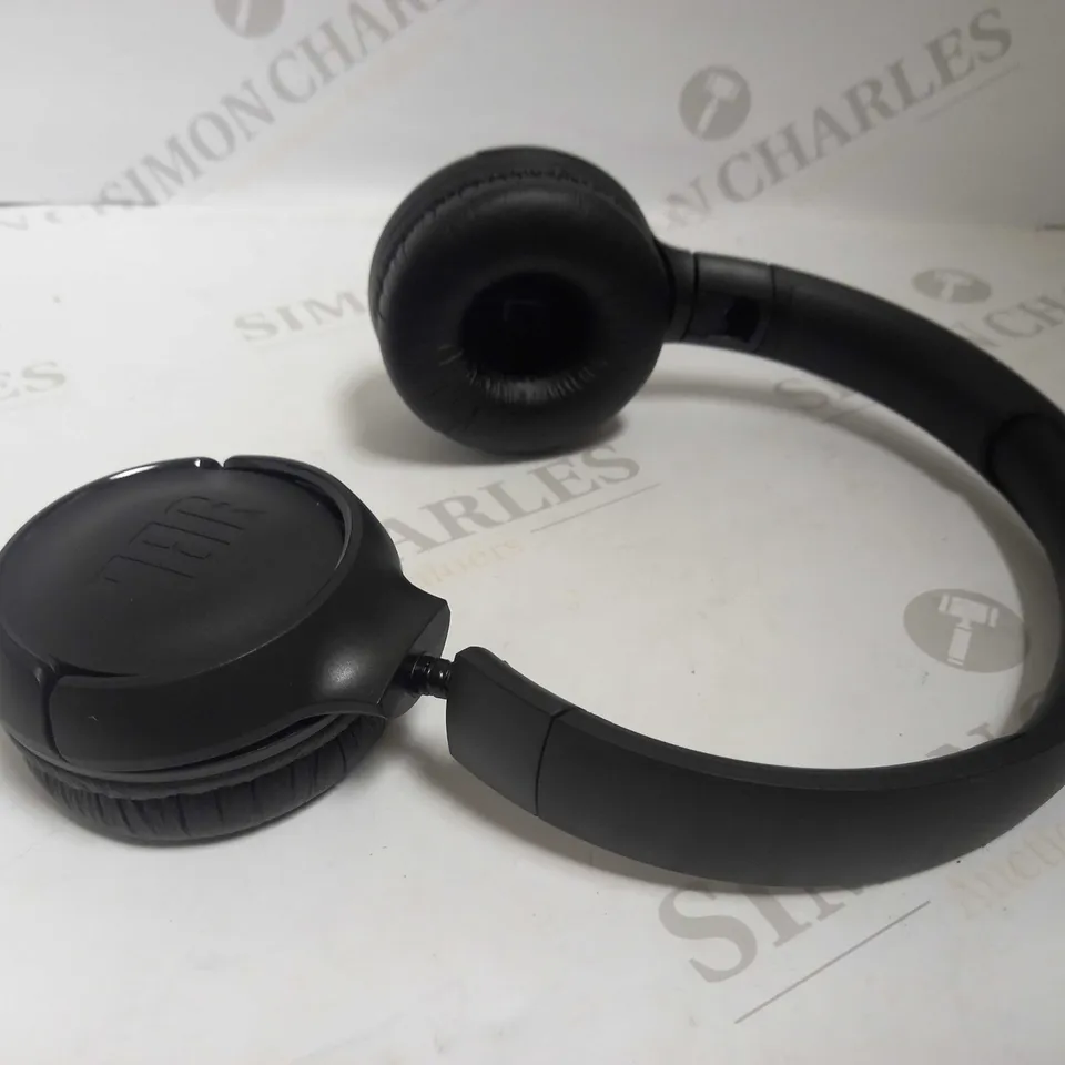 JBL TUNE510BT - WIRELESS OVER-EAR HEADPHONES