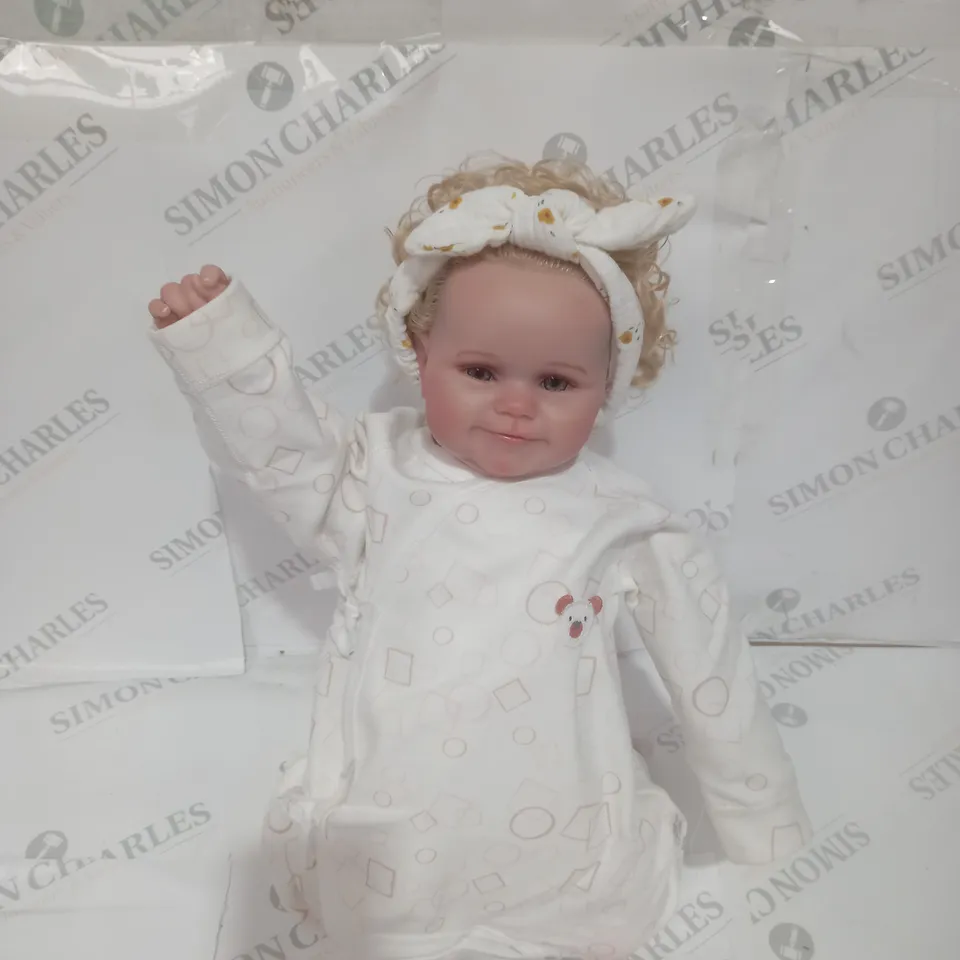 PYD REBORN BABIES WITH BOTTLE AND DUMMIE