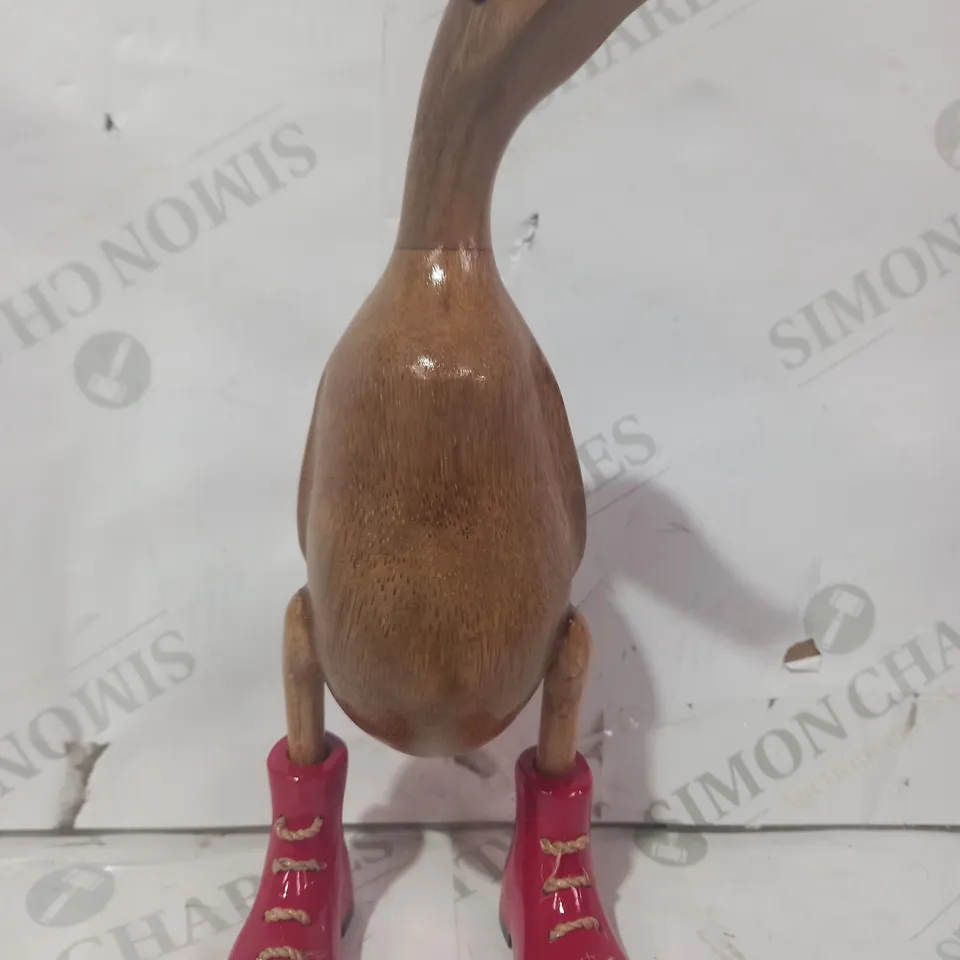 DESIGNER WOODEN DECORATIVE DUCK IN BOOTS ORNAMENT