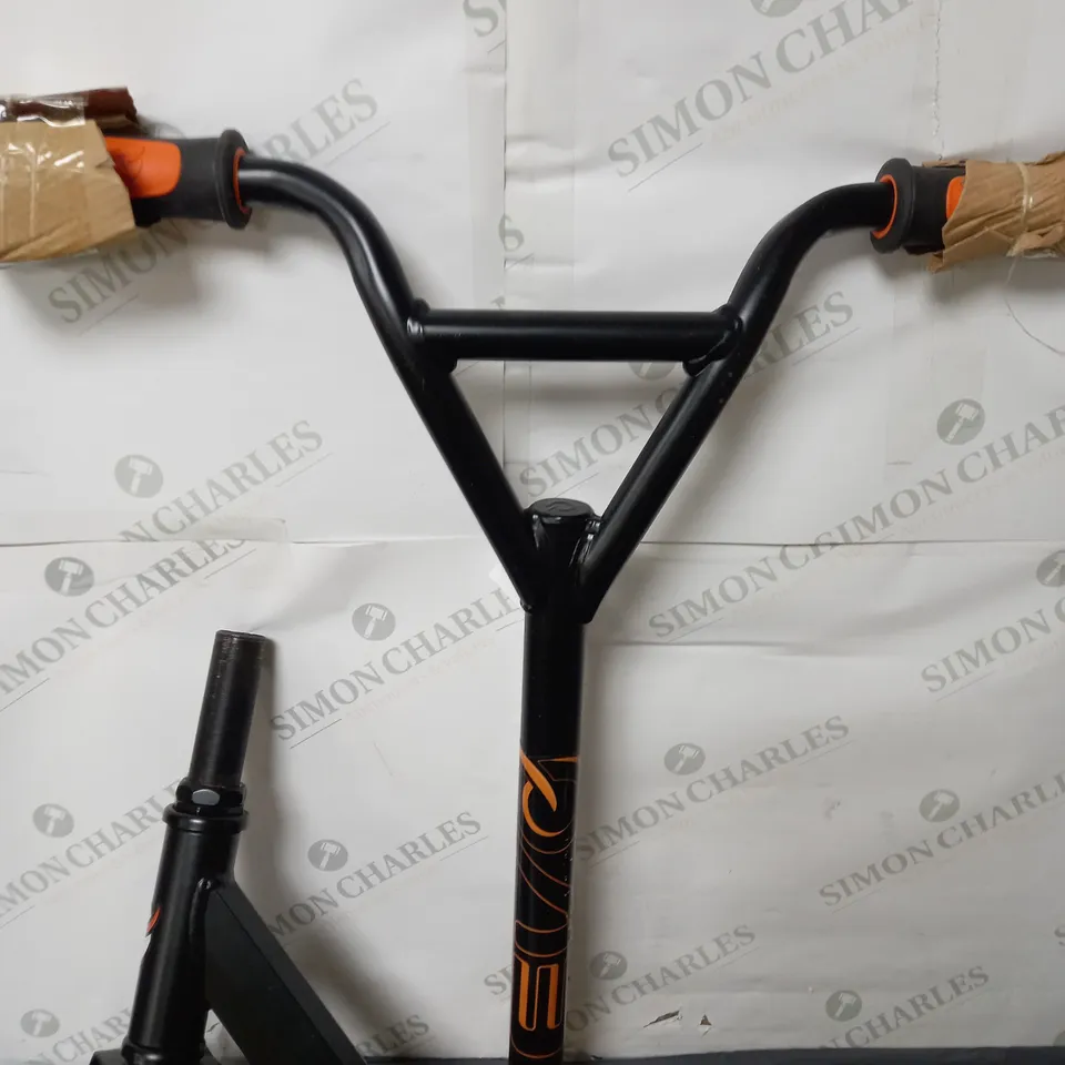 EVO CROSS RIDER SCOOTER - ORANGE