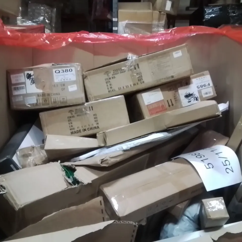 PALLET OF ASSORTED HOUSEHOLD GOODS AND PRODUCTS TO INCLUDE;LIGHT FITTING,BASIN UNIT UNDERSINK,RETRACTABLE SAFETY GATE