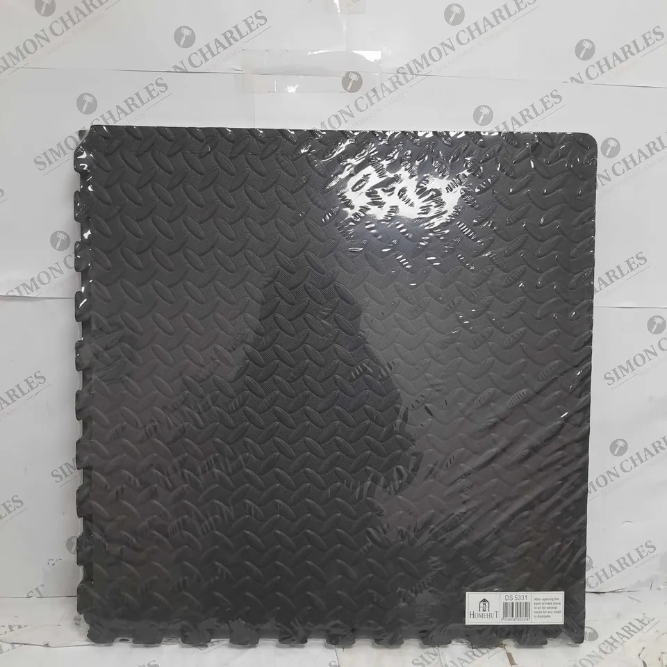 HOMEHUT BLACK FOAM MAT