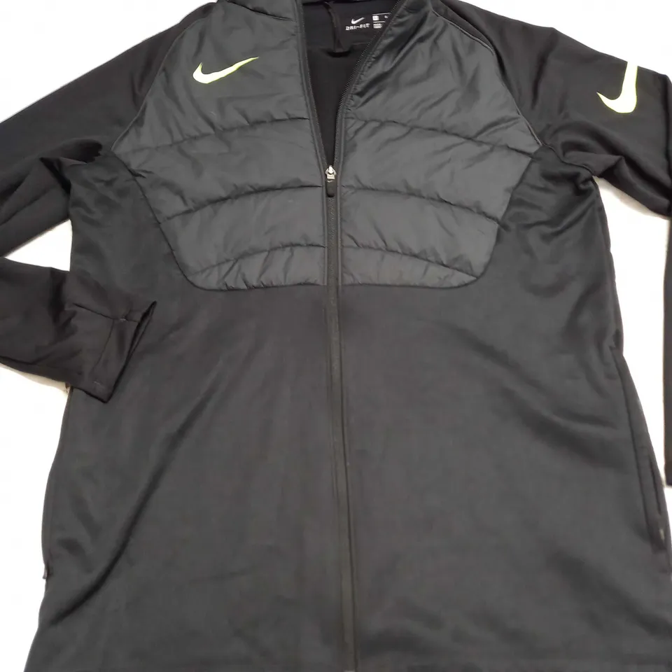 NIKE DRI-FIT ZIP THROUGH JACKET - L