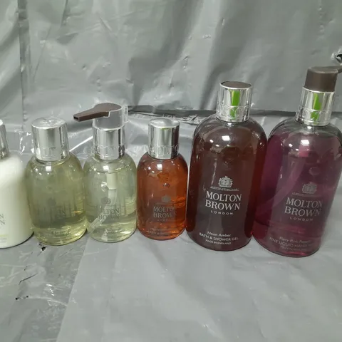 LOT OF 6 MOLTON BROWN BATH PRODUCTS TO INCLUDE HAND WASH AND SHOWER GEL