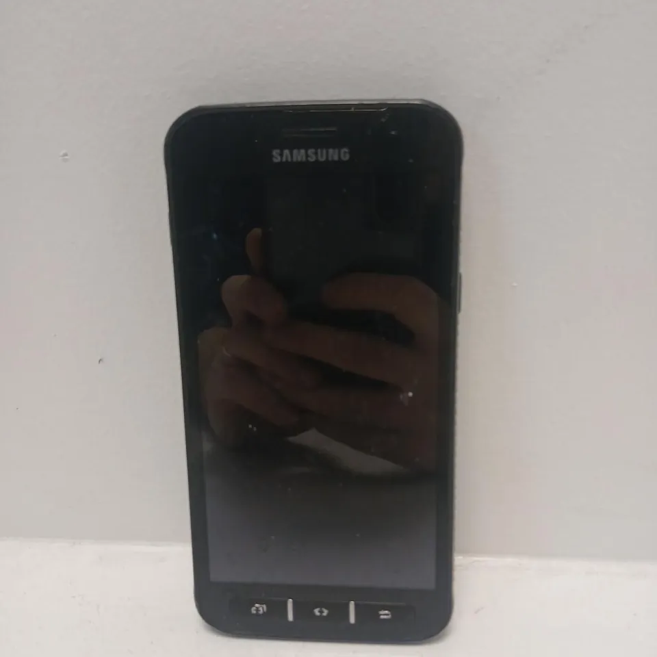SAMSUNG SMARTPHONE – BLACK,