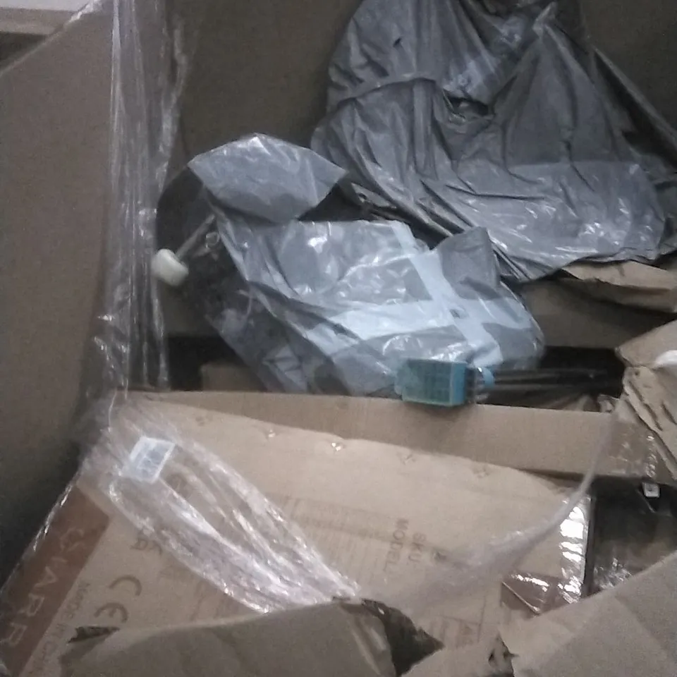 PALLET OF ASSORTED ITEMS INCLUDING, VIFLYKOO VINYL PLAYER, OLARHIKE DOUBLE AIR MATTRESS, UPPER BODY WORKOUT BAR AND RECCI SINGLE MATTRESS TOPPER