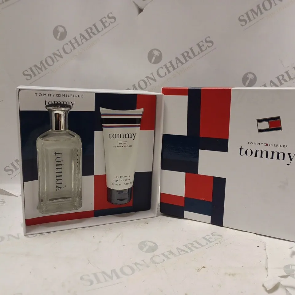 BOXED TOMMY HILFIGER GIFT SET