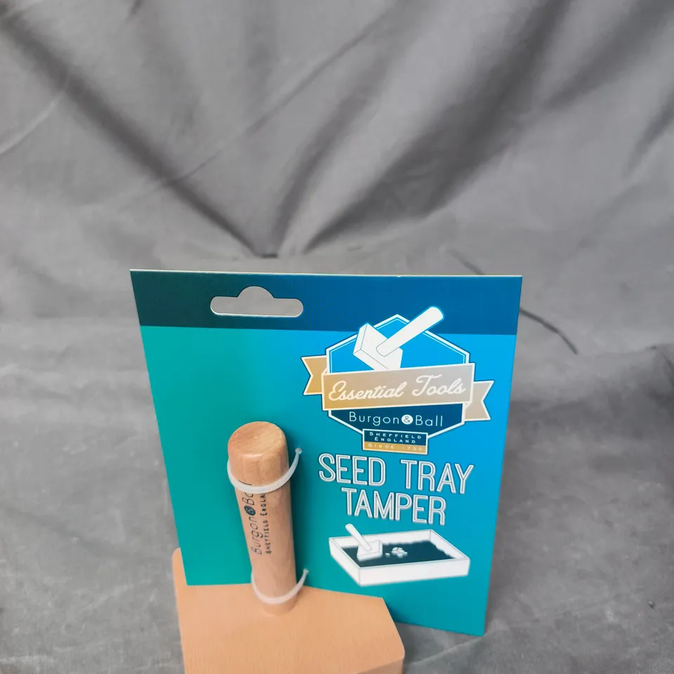 APPROXIMATELY 10 ASSORTED HOUSEHOLD ITEMS INCLUDING SPACEGOODS FANCY PINK FROTHER , SEED TRAY TAMPER AND PLANTING LINE 