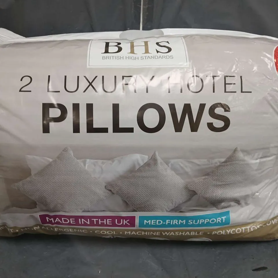 BHS 2 LUXURY HOTEL PILLOWS