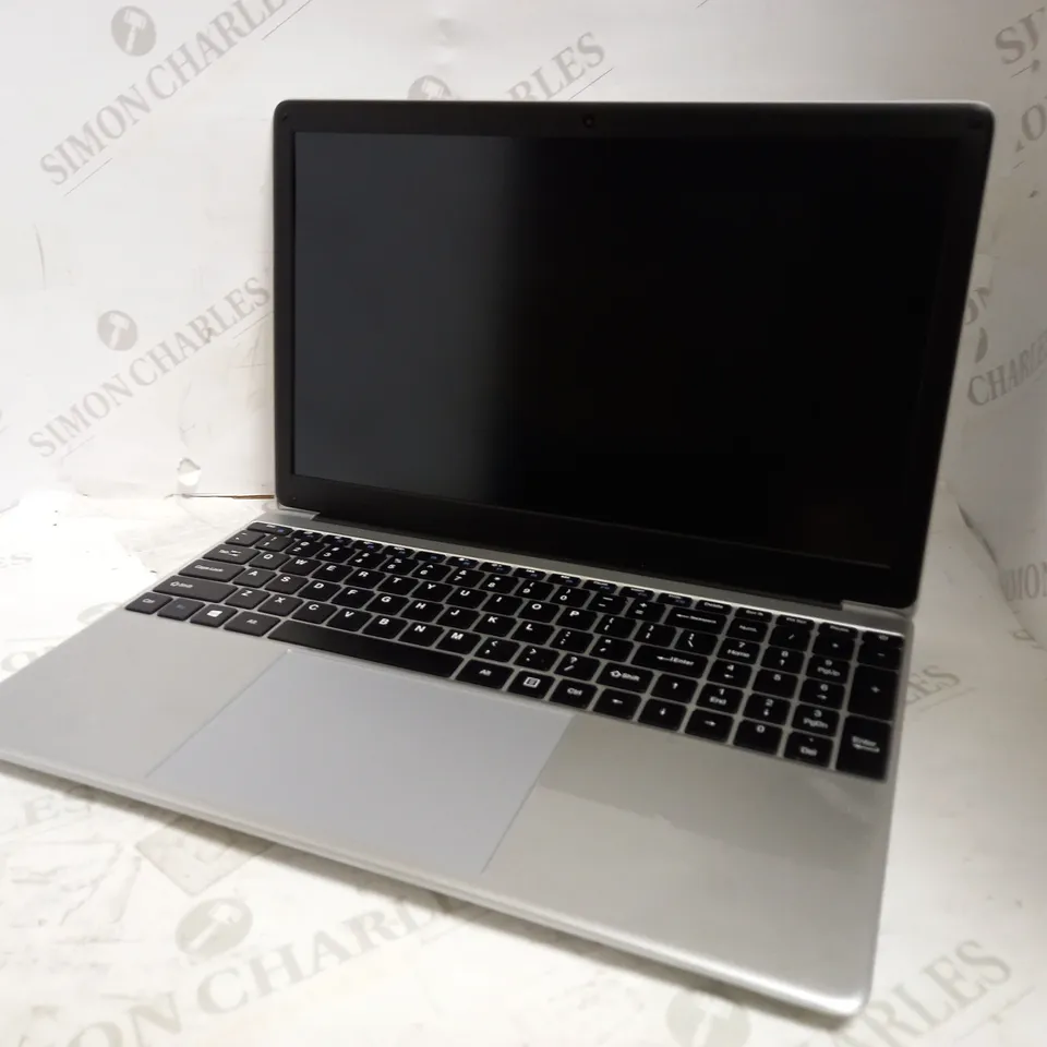WINDOWS 10 LAPTOP
