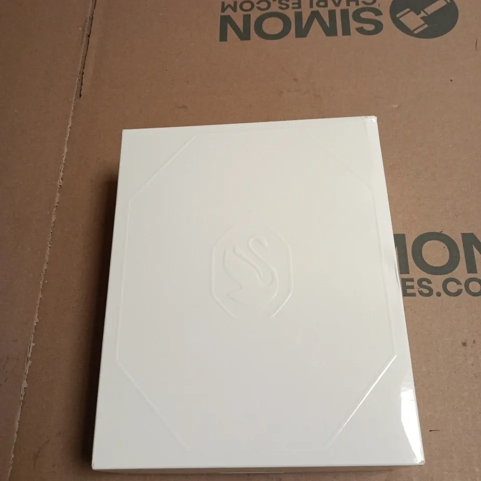 SWAROVSKI MULTICOLOURED CRYSTAL CHOKER NECKLACE – COSTUME JEWELLERY