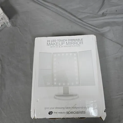 BOX OF APPROXIMATELY 7 ASSORTED ITEMS TO INCLUDE: MAKEUP MIRROR AND ELECTRIC NAIL FILE