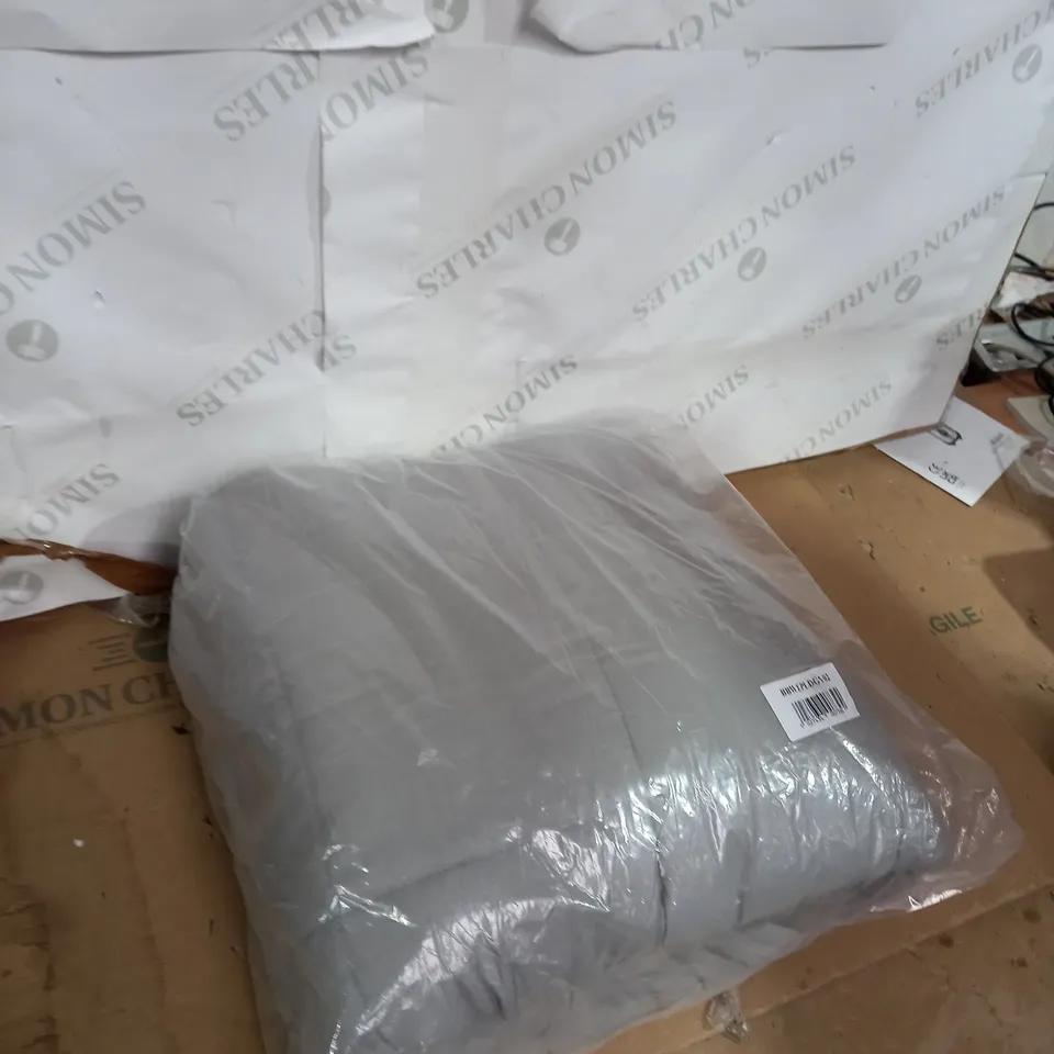 GREY WEIGHTED BLANKET 