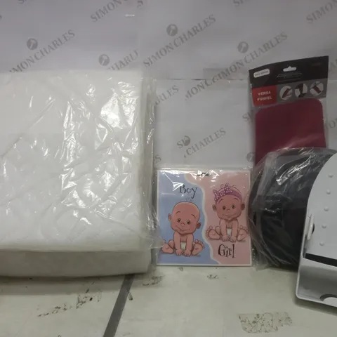 BOX OF APPROXIMATELY 10 ASSORTED ITEMS TO INCLUDE - BOY OR GIFT SET - VERSA FUNNEL - RUBBER LINING ETC