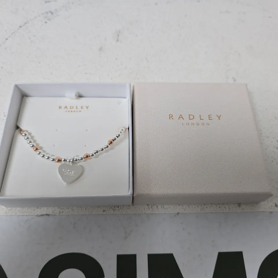 RADLEY LONDON BEADED BRACELET WITH HEART CHARM – BOXED
