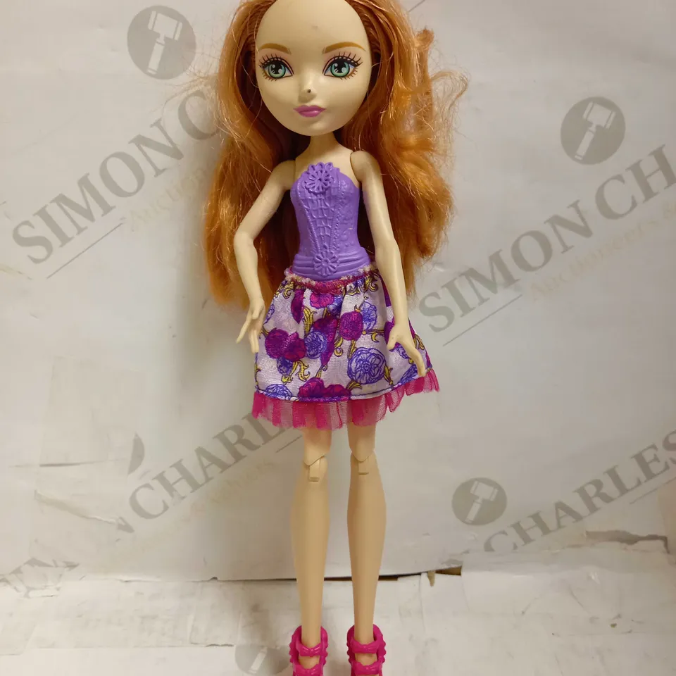 GINGER BRATZ STYLE DOLL