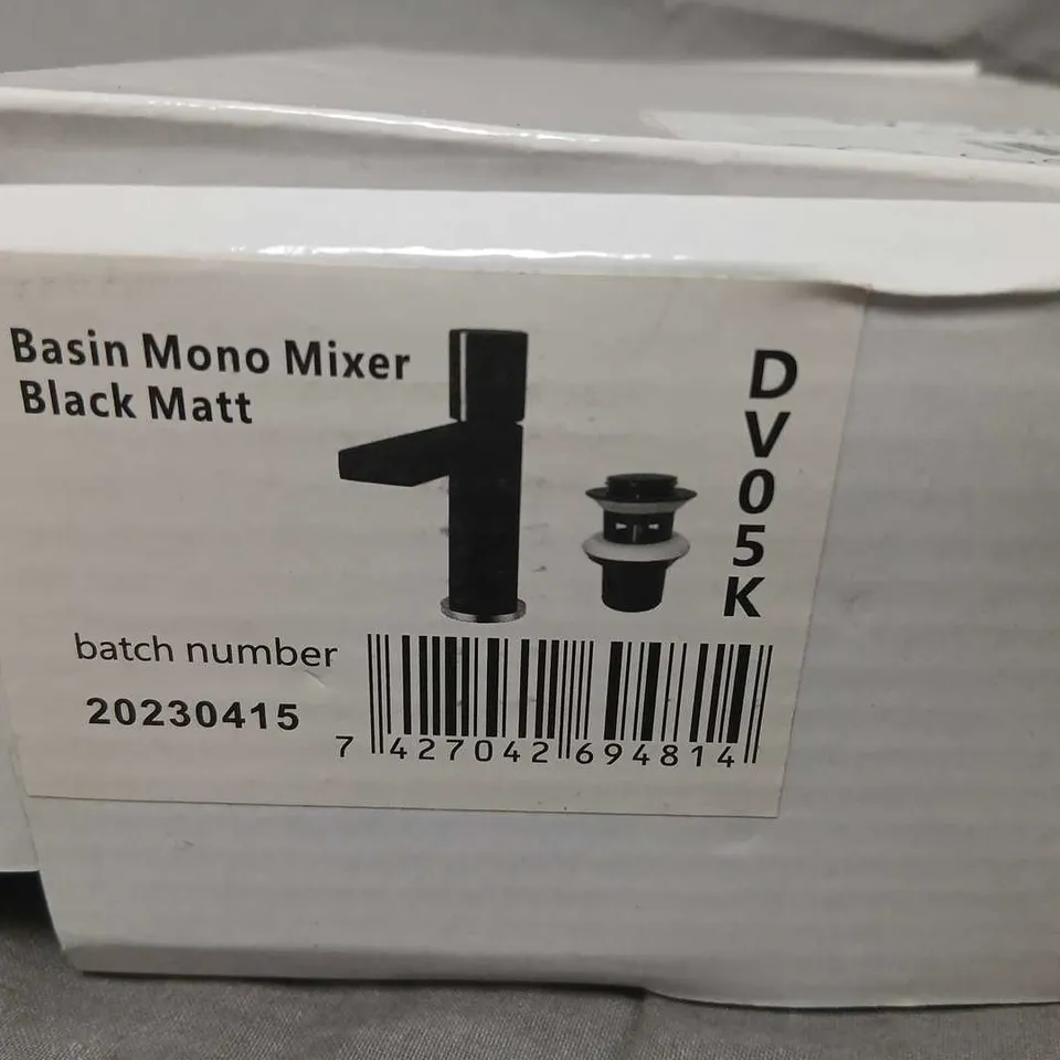 STUDIO BASIN MONO MIXER TAP – BLACK MATT