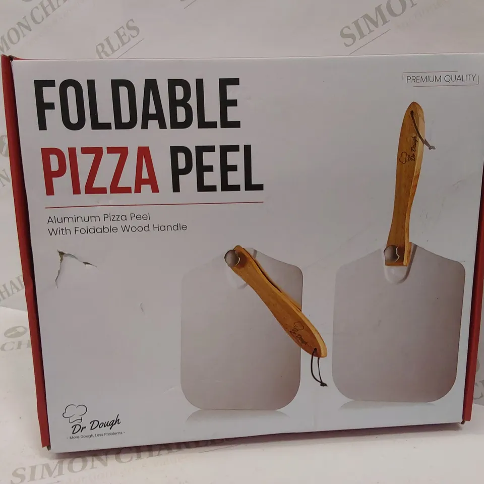 BRAND NEW FOLDABLE PIZZA PEEL 