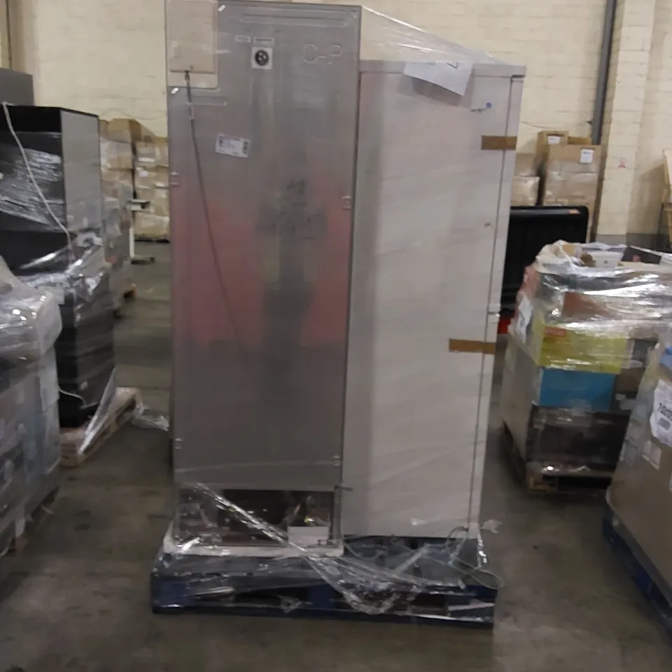 HAIER FREESTANDING FRIDGE FREEZER SILVER AND CANDY CHCS 517FWWDK FREESTANDING AMERICAN FRIDGE FREEZER