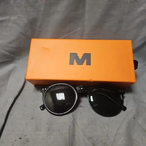 BOXED MELLER SUNGLASSES WITH BLACK ROUND FRAMES AND ORANGE BOX (CAT3 LENSES)