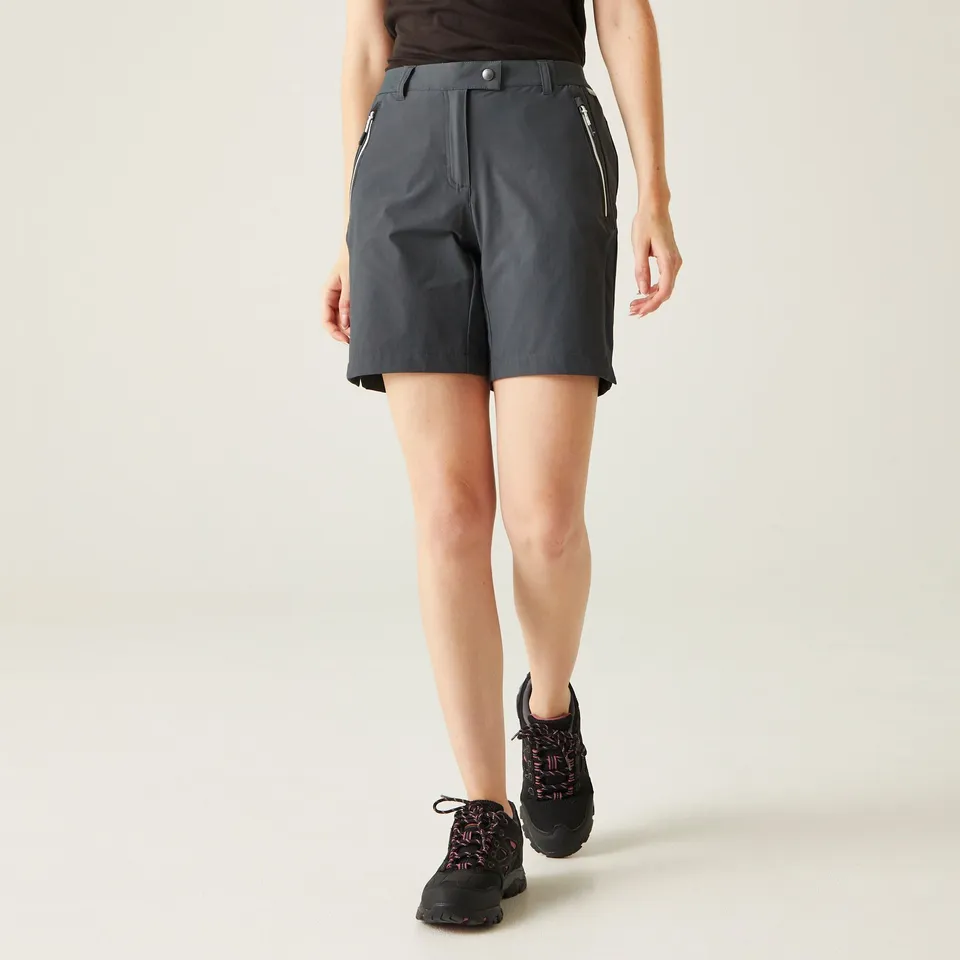 BRAND NEW REGATTA WOMEN'S MOUNTAIN II WALKING SHORTS IN SEAL GREY SIZE UK 18