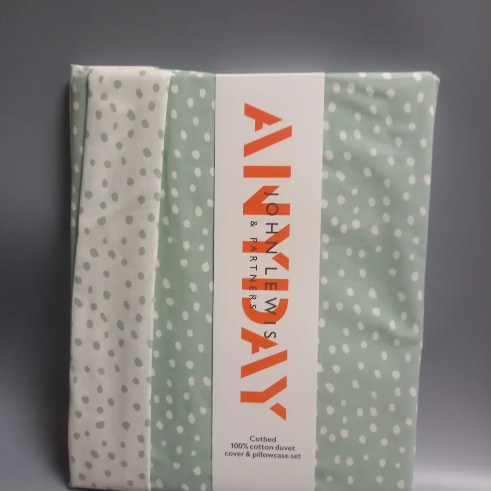 JOHN LEWIS ANYDAY DUVET COVER -FOR COT BED 
