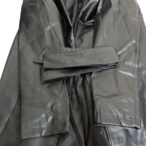 BLACK LEATHER TRENCH COAT SIZE M