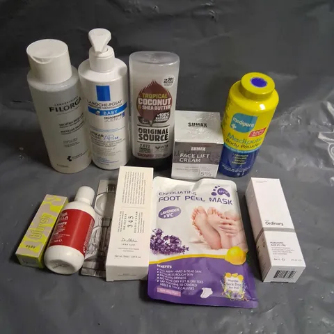 APPROXIMATELY 20 ASSORTED HEALTH AND BEAUTY PRODUCTS TO INCLUDE; AKT, NATUE SPELL, MEDIPURE, THE ORDINARY AND SUMAX