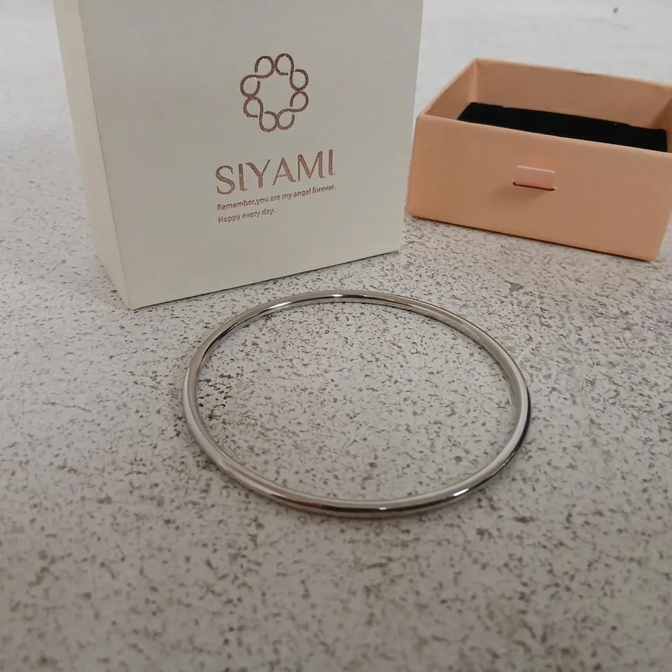 SIYAMI STAINLESS STEEL BRACELET – CIRCULAR BANGLE (BOXED)