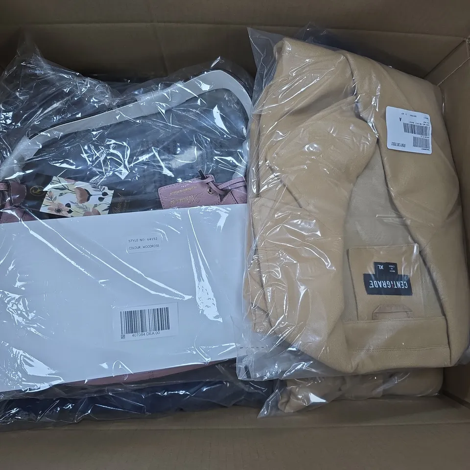 APPROXIMATELY 13 ASSORTED CLOTHING ITEMS IN VARIOUS SIZES, COLOURS & STYLES TO INCLUDE BRANDS SUCH AS DANII MINOGUE, ASHWOOD LEATHER, CENTIGRADE, ETC - COLLECTION ONLY