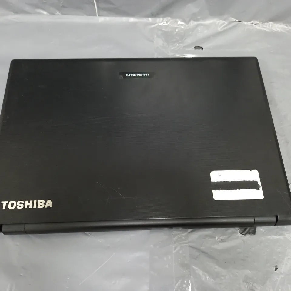 TOSHIBA SATELLITE PRO R50-B	15 INCH I3-4005U 1.70GHZ