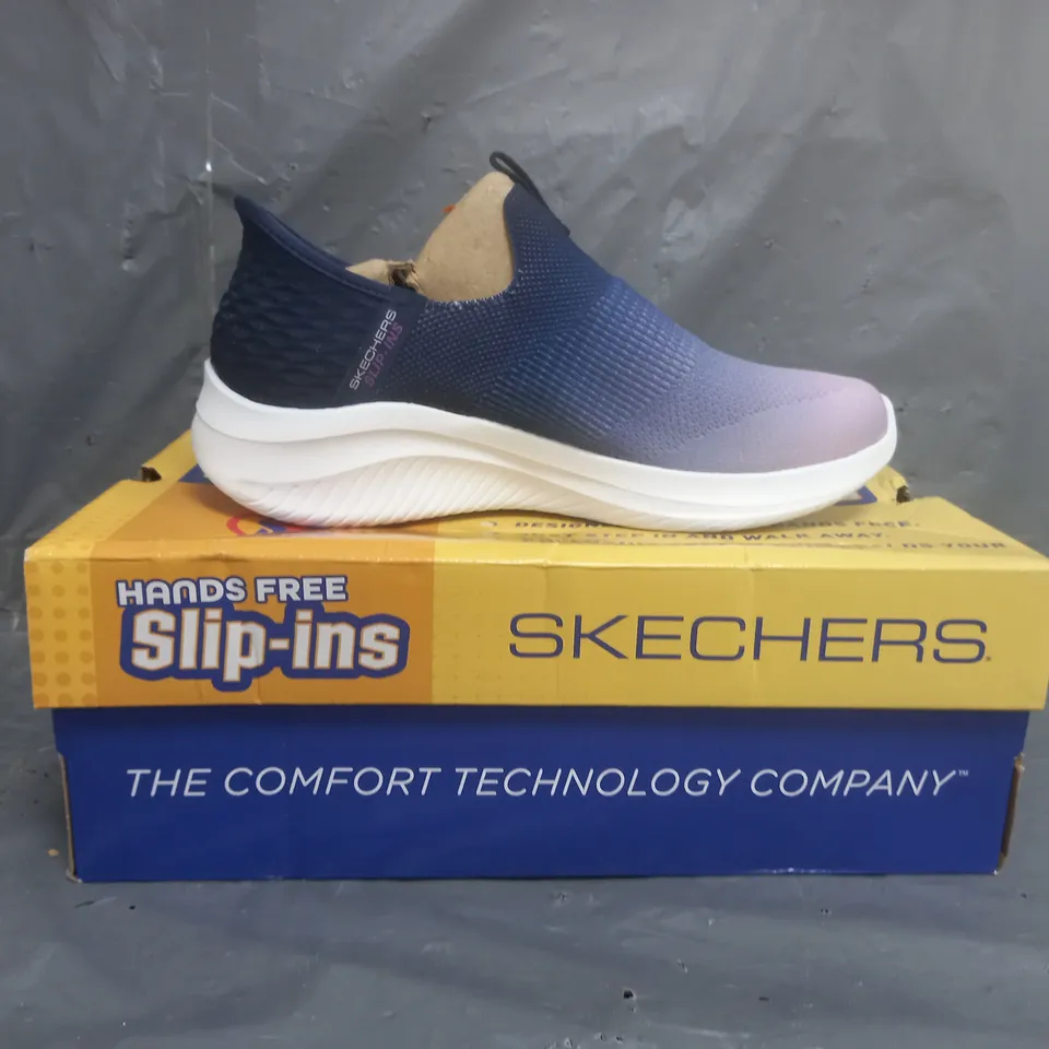 SKECHERS HANDS FREE SLIP INS TRAINERS NAVY/PURPLE SIZE 5