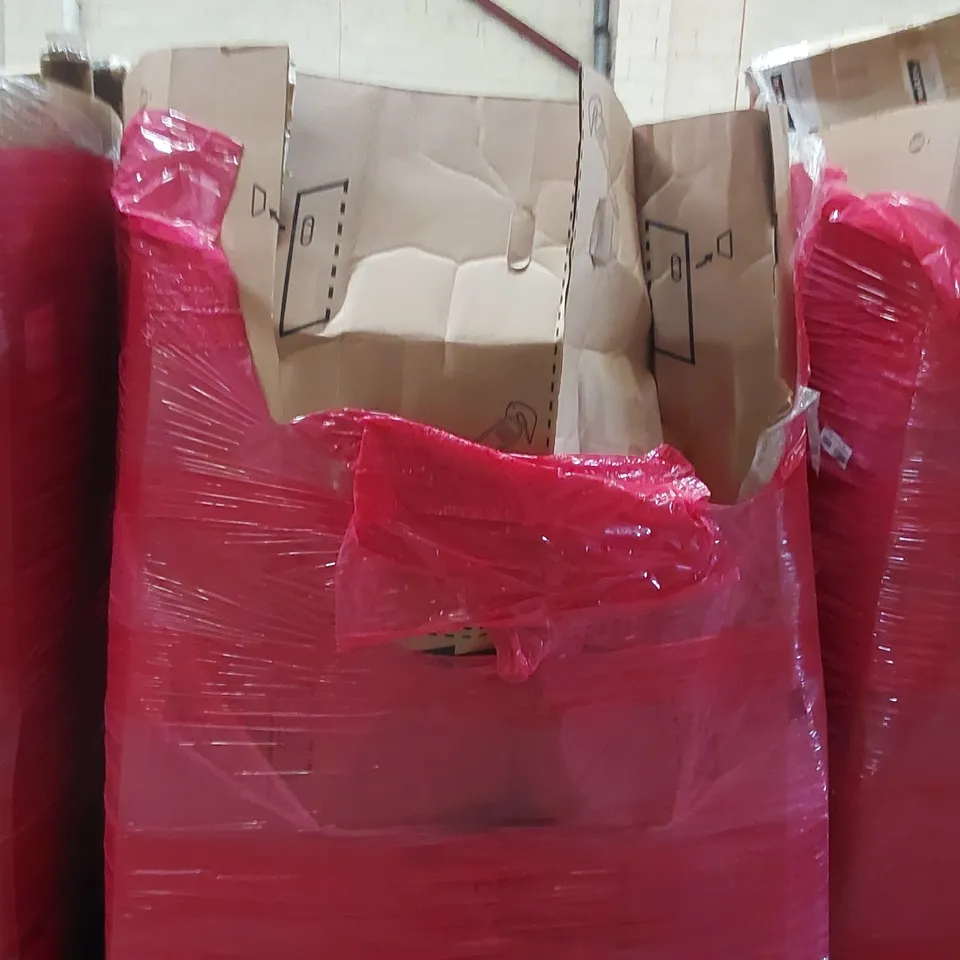 PALLET OF ASSORTED ITEMS INCLUDING: INFLATABLE POOL, SCOOTER, CAT SCRATCHING POST, CHAIR MAT, HIGH DENSITY EXERCISE MAT ECT