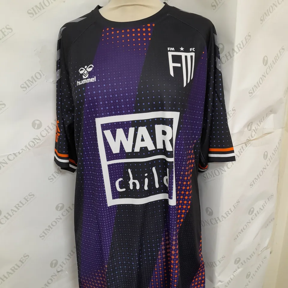 HUMMELSPORTS JERSEY IN PURPLE SIZE L