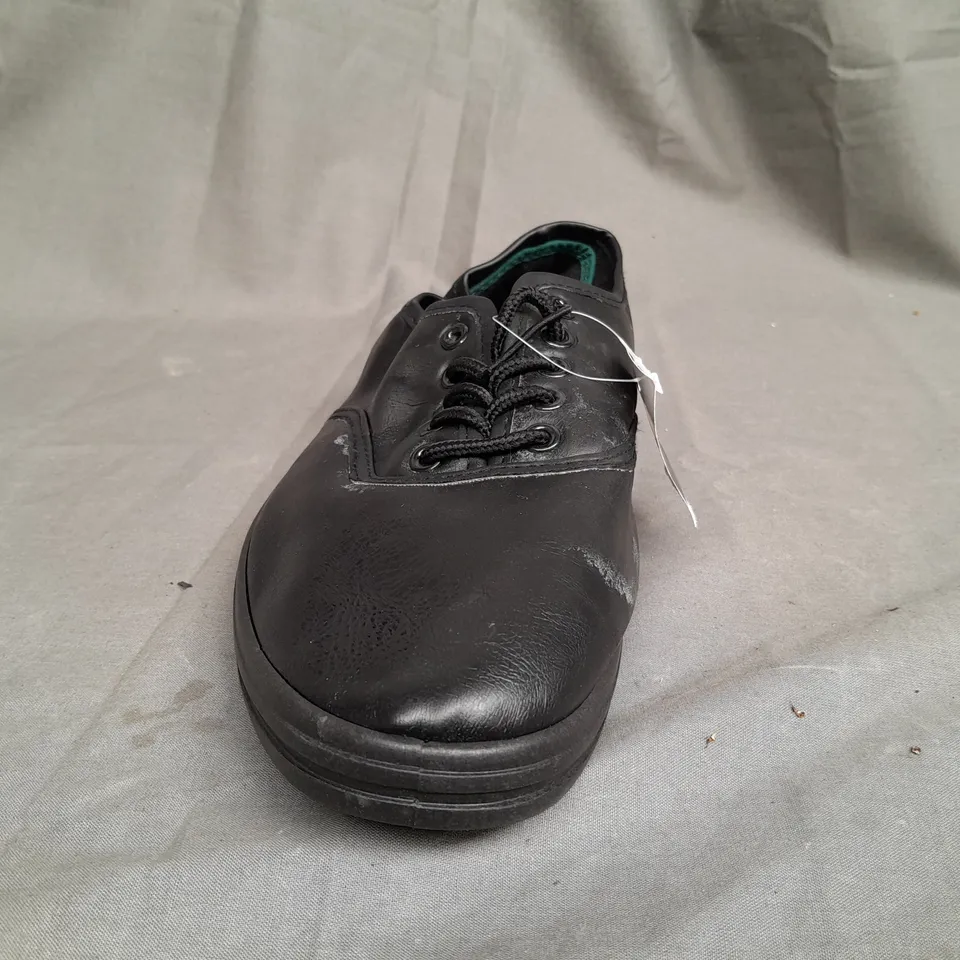 BOX OF APPROX 15 GEORGE BLACK SMART SHOES - VARIOUS SIZES 