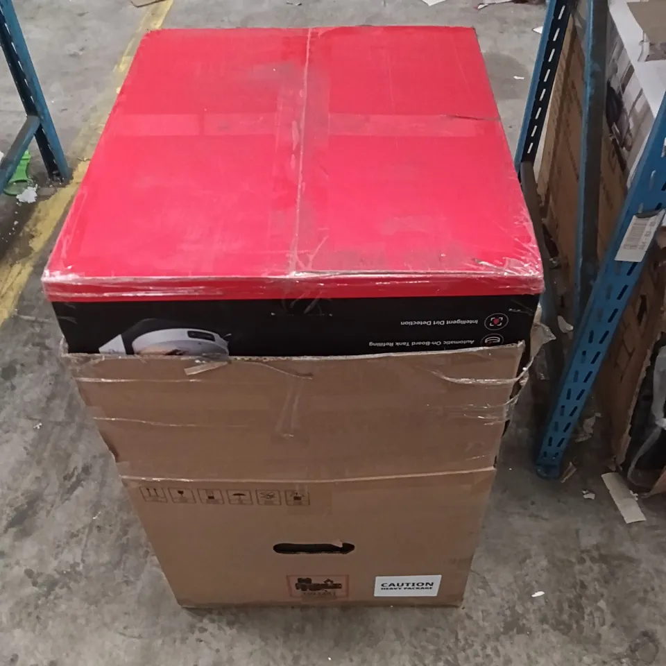 BOXED ROBOROCK SAROS 10 RR-S1052-03-BLK