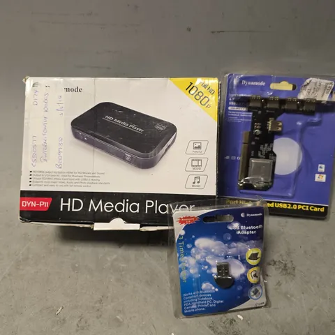 BOX OF APPROXIMATELY 15 ASSORTED ITEMS TO INCLUDE - DYNAMODE HD MEDIA PLAYER  , DYNAMODE 4 PORT HIGH SPEED PCI CARD ETC