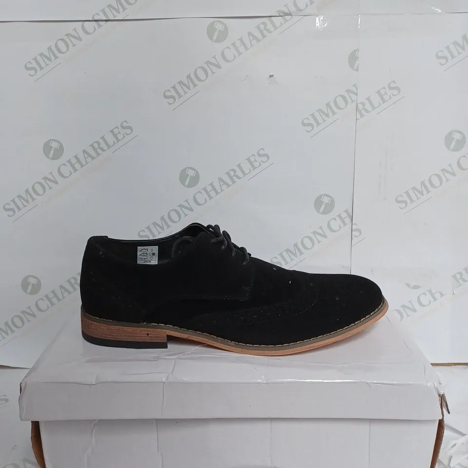 CLASSIC MENS JACK BROGUE N BLACK - SIZE 8