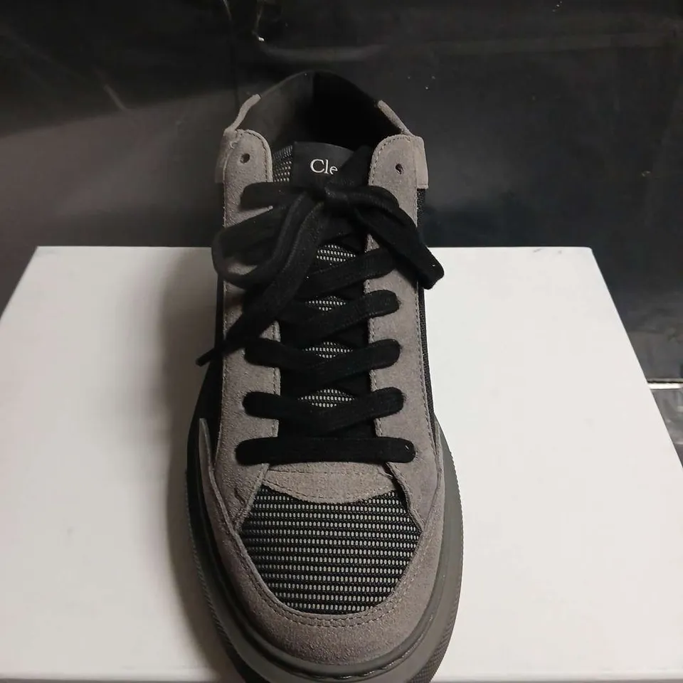 BOXED PAIR OF CLEEN MENS MESH TRAINERS - UK SIZE 9.5