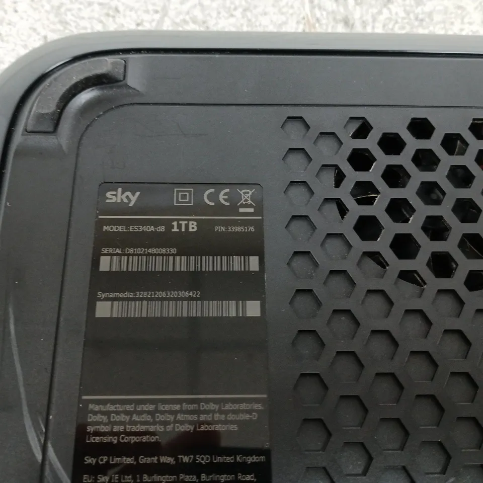 SKY Q DIGITAL SET-TOP BOX 1TB ES340A-D8
