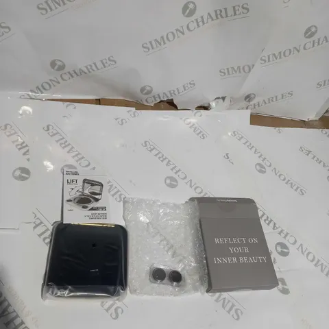 SIMPLY BEAUTY MIRROR INCLUDES BATTERIES
