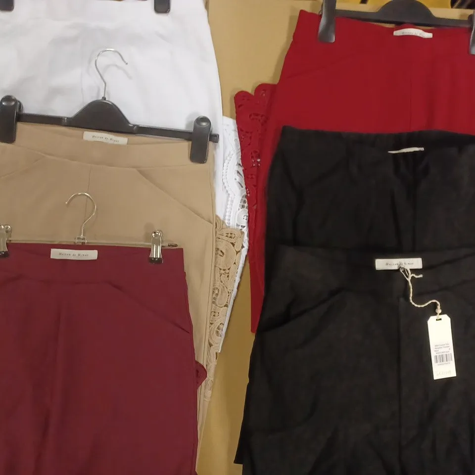 BOX OF APPROX 6 ASSORTED ITEMS OF MAISON DE NIMES CLOTHING IN VARIOUS SIZES AND STYLES