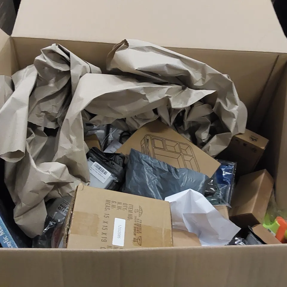 PALLET OF ASSORTED ITEMS INCLUDING: BUG ZAPPER, PADDED INSOLES, SHOWER SQUEEGEES, CERTIFICATE PAPER, MINI MOP, PHONE CASE, ACRYLIC MARKERS, BENTO BOX. PET GROOMING GLOVES
