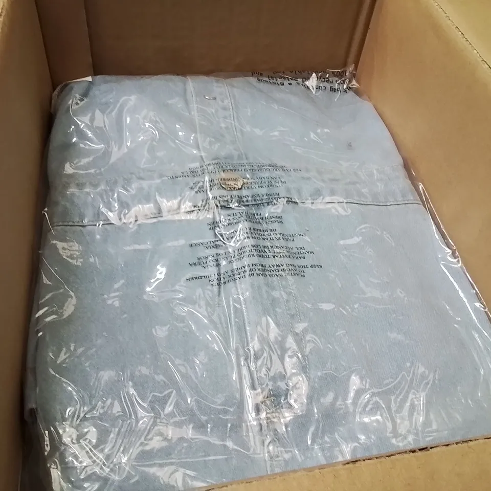 BOXED BRAND NEW APPROXIMATELY 7 JD WILLIAMS SKIRT DRESS LIGHT WASH SIZE 30