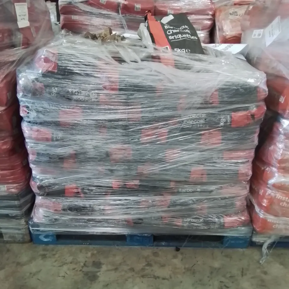 A PALLET TO CONTAIN APPROXIMATELY 55 X 5KG BAGS OF BIG K BARBECUE CHARCOAL BRIQUETTES 
