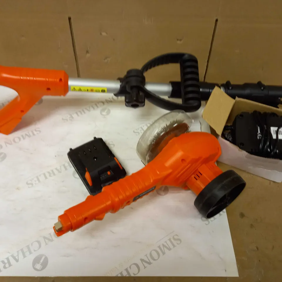 YARD FORCE 20V CORDLESS PATIO WEEDER