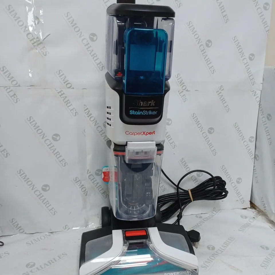 SHARK CARPET XPERT DEEP CARPET CLEANER & BUILT IN STAIN STRIKER EX200UK - COLLECTION ONLY