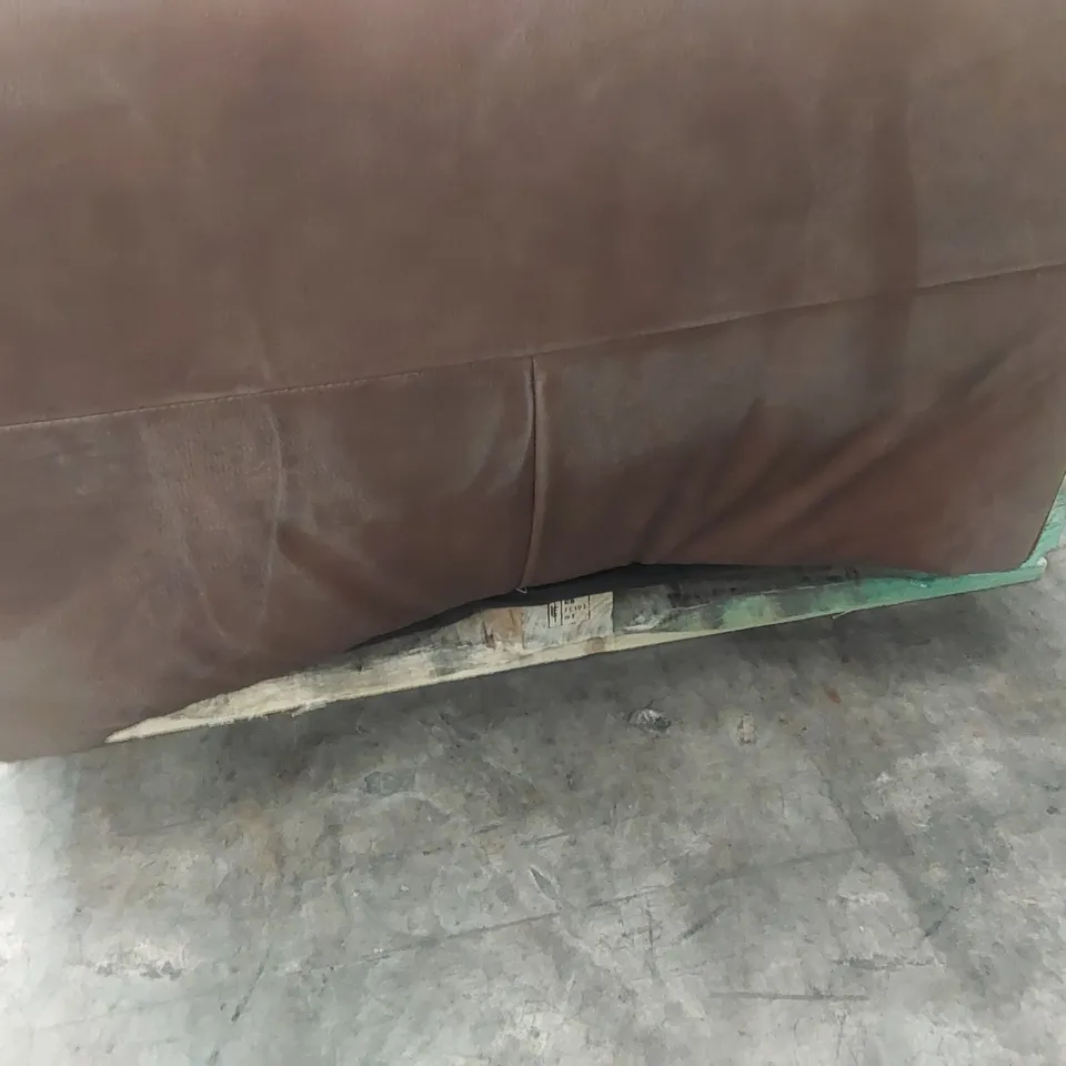 HAMPSHIRE 2 SEATER PREMIUM LEATHER SOFA - VINTAGE TAN RRP £999