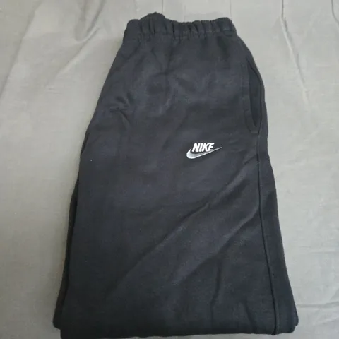 NIKE LOGO FLEECED TRACKSUIT BOTTOMS SIZE M 