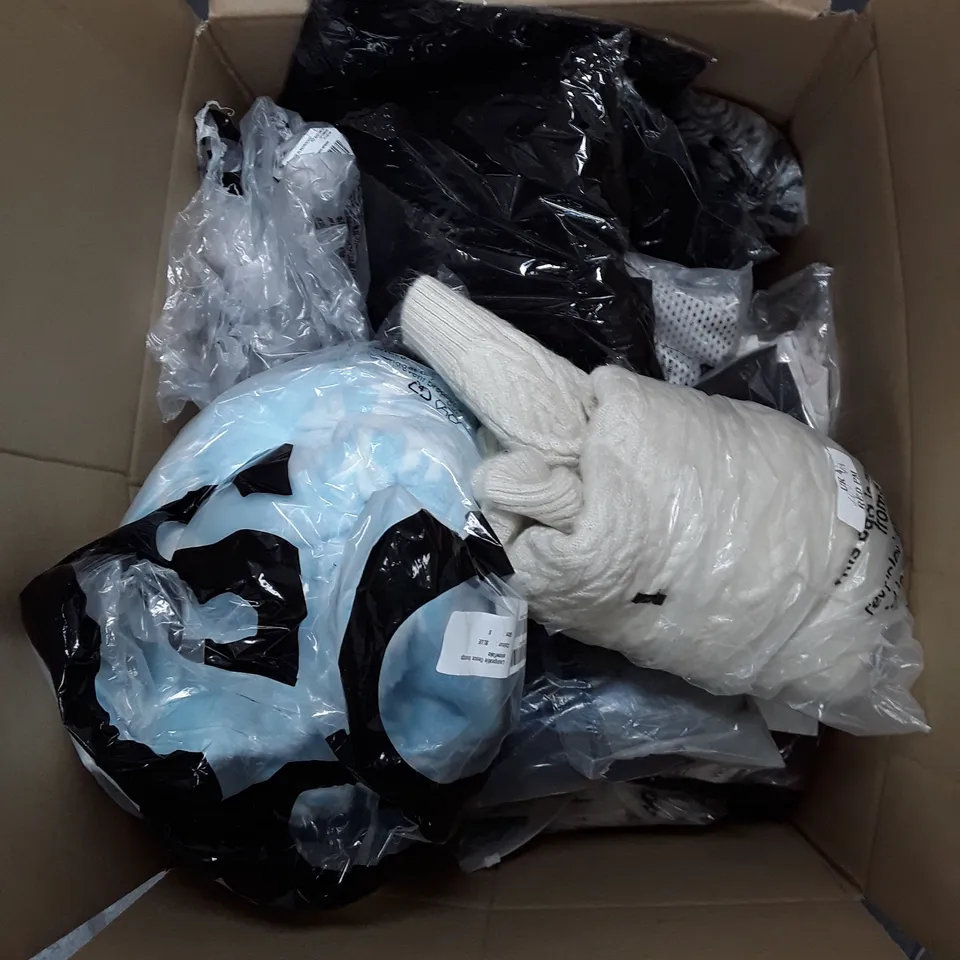 LARGE BOX OF ASSORTED CLOTHING TO INCLUDE SPINDLE, PULL&BEAR AND ASOS